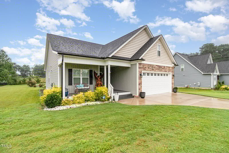 44 Mcpoole Ln, Archer Lodge, NC 27527