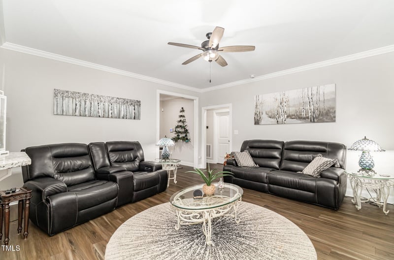 44 Mcpoole Ln, Archer Lodge, NC 27527
