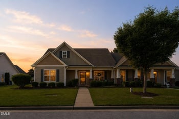 44 E Moss Creek Dr, Clayton, NC 27520