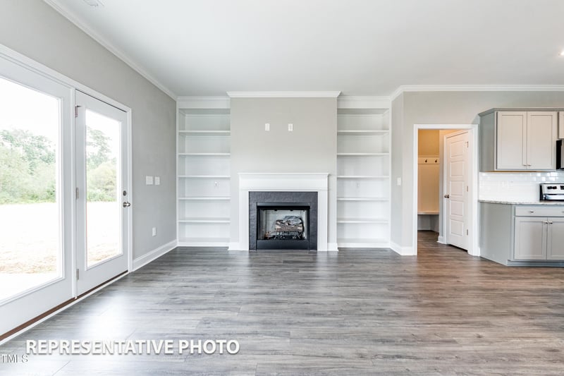 44 Mossman Ct, Zebulon, NC 27597