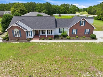 44 Oak Hill Dr, Dunn, NC 28334