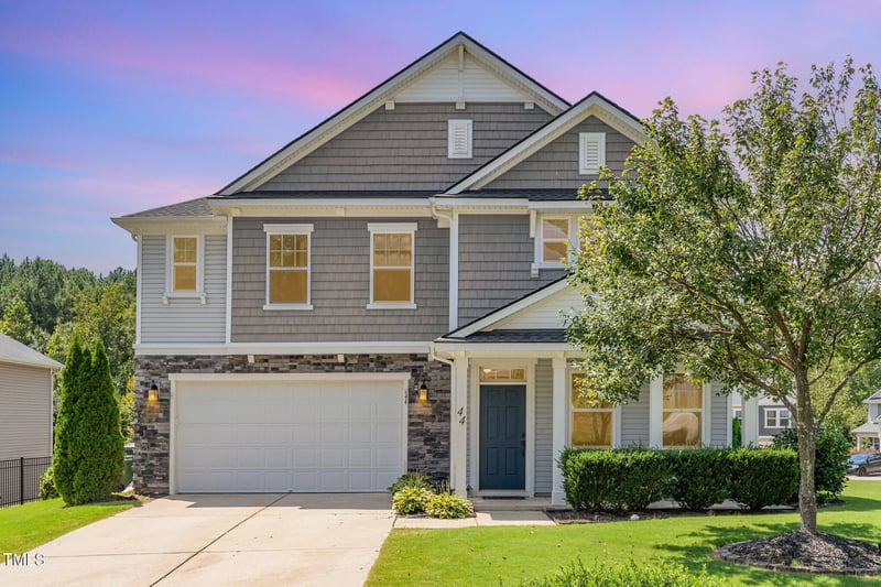 44 Orange Blossom Ct, Clayton, NC 27527