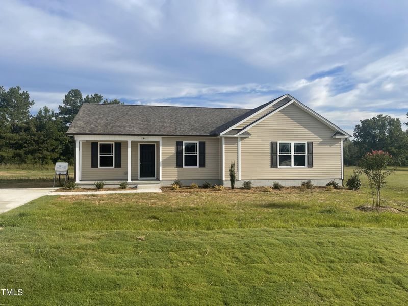 44 Perkins Ave, Selma, NC 27576