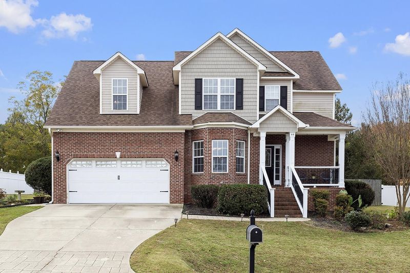 44 River Knoll Dr, Clayton, NC 27527