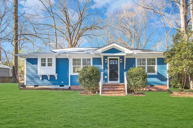 44 Rogerson Dr, Chapel Hill, NC 27517
