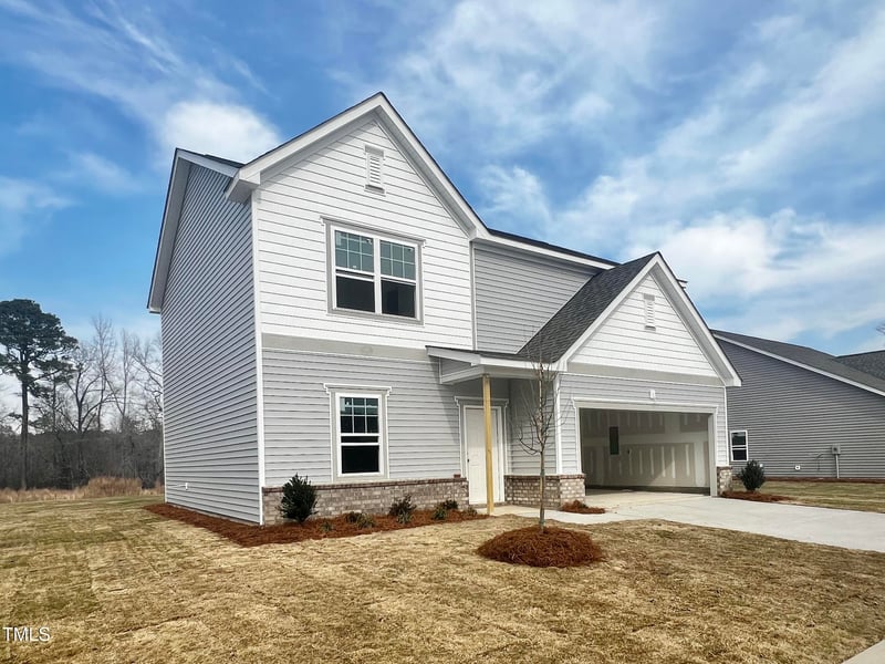 44 Rolling Banks Dr, Louisburg, NC 27549