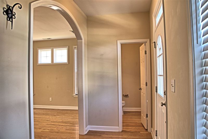 44 Sioux Dr, Clayton, NC 27520