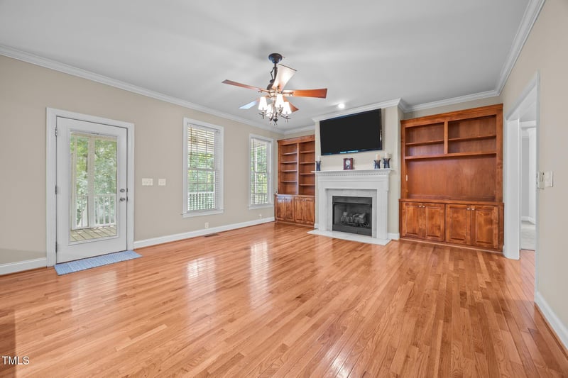 44 Supreme Dr, Lillington, NC 27546