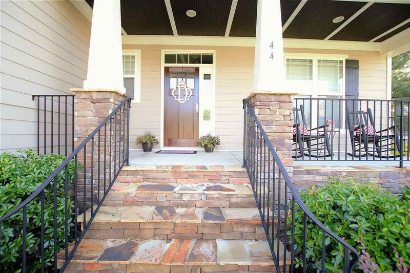 44 Ventasso Dr, Clayton, NC 27527