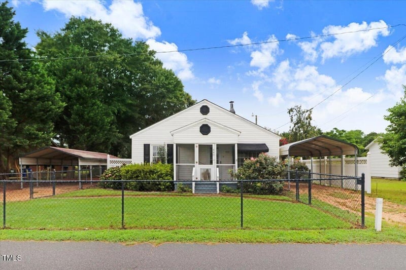 440 Church St, Coats, NC 27521