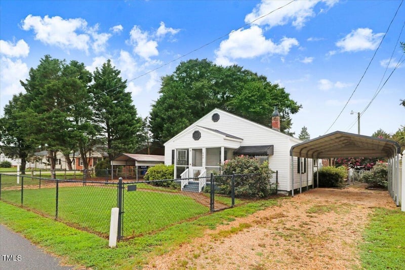 440 Church St, Coats, NC 27521