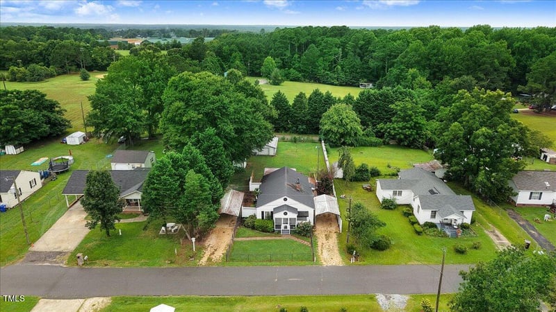 440 Church St, Coats, NC 27521