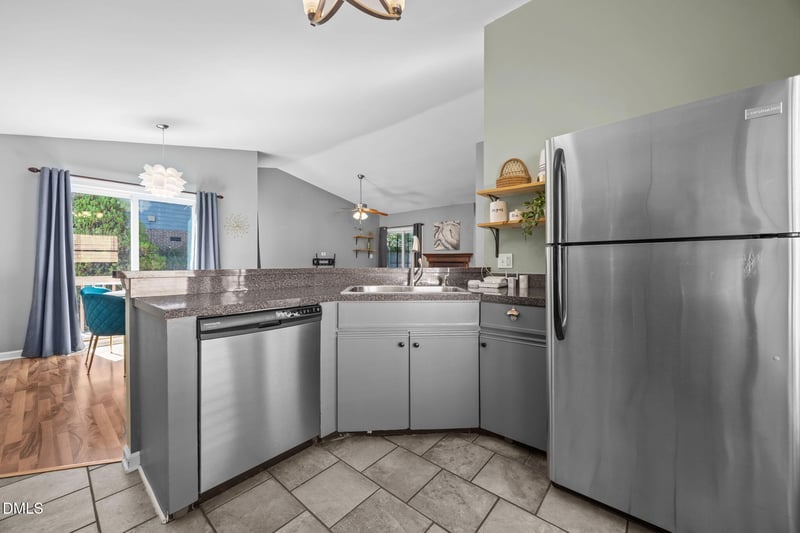 440 Dickens Dr, Raleigh, NC 27610