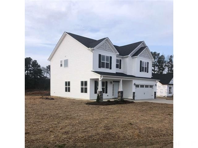 440 Dundalk Dr, Zebulon, NC 27597