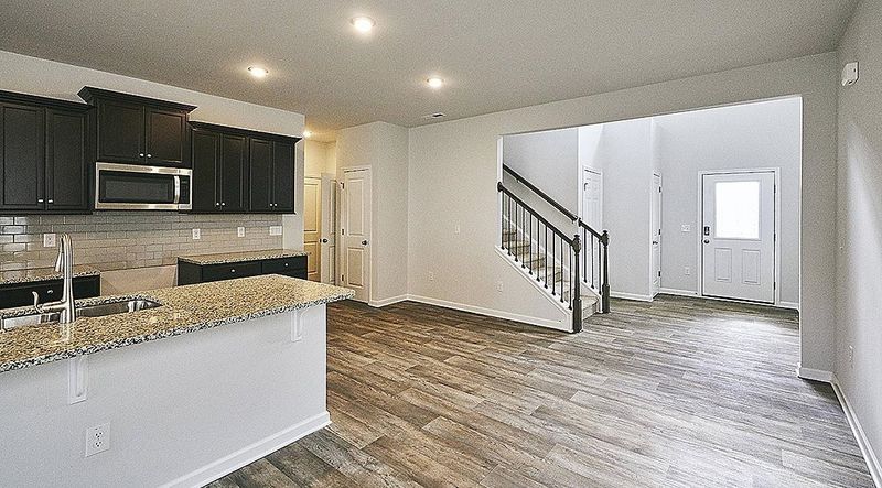 440 Flat River Rn, Hillsborough, NC 27278