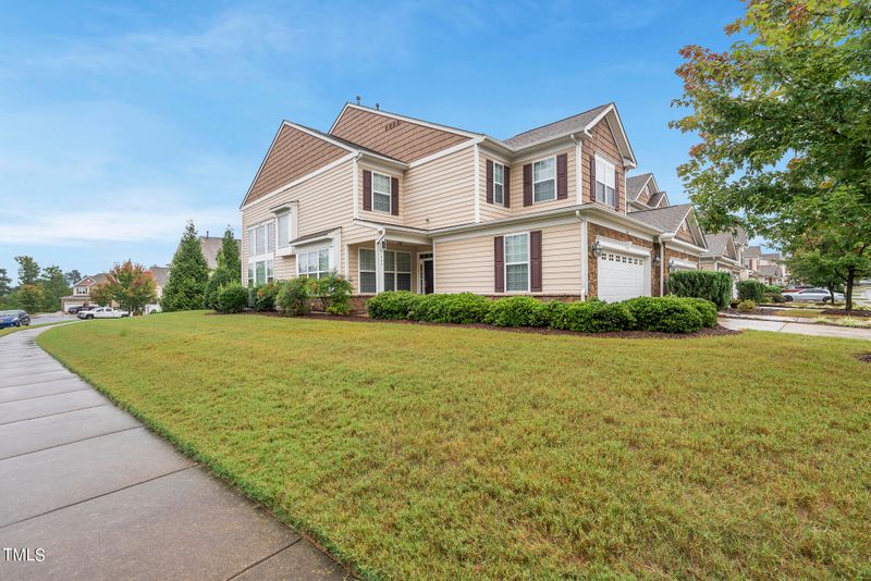 440 Fly Bridge Dr, Cary, NC 27519