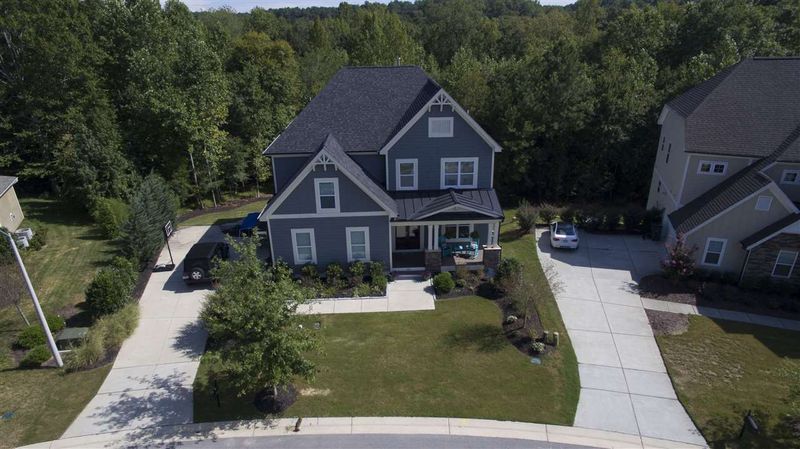 440 Wanderview Ln, Holly Springs, NC 27540