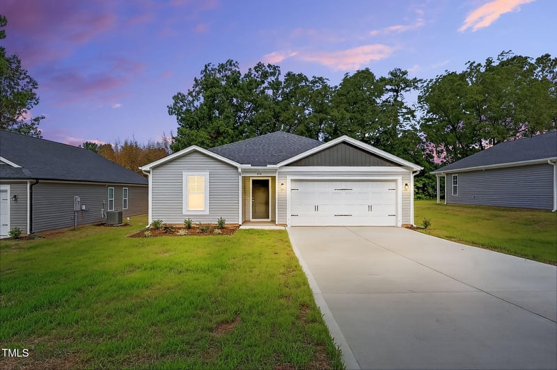 440 Windemere Dr, Fayetteville, NC 28314