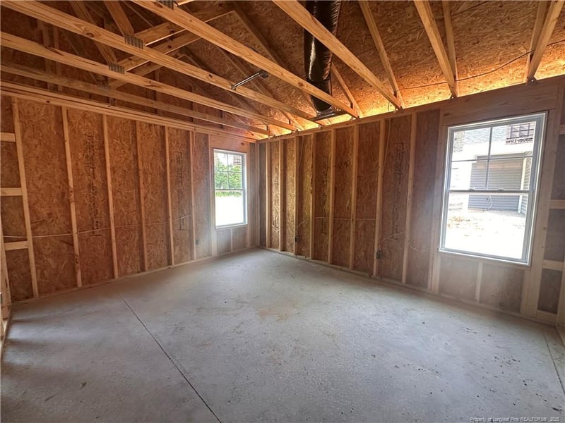440 Windemere Dr, Fayetteville, NC 28314