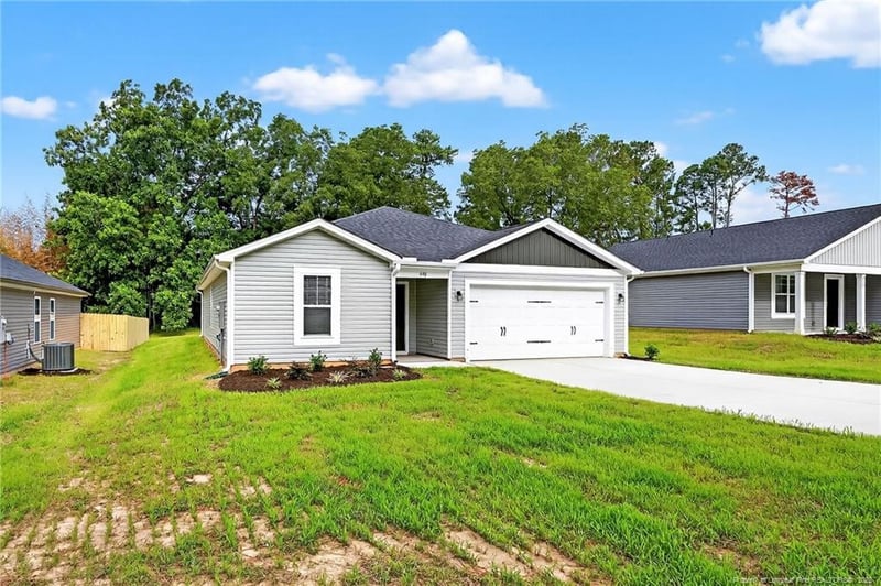 440 Windemere Dr, Fayetteville, NC 28314