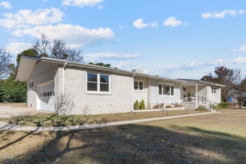 4401 Country Club Dr, Wilson, NC 27896