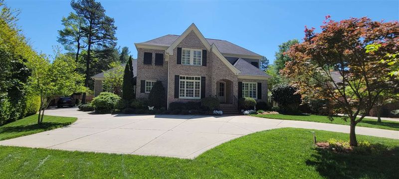 4401 Harbourgate Dr, Raleigh, NC 27612