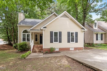 4401 Liverpool Ln, Raleigh, NC 27604