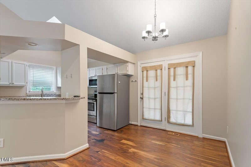 4401 Liverpool Ln, Raleigh, NC 27604