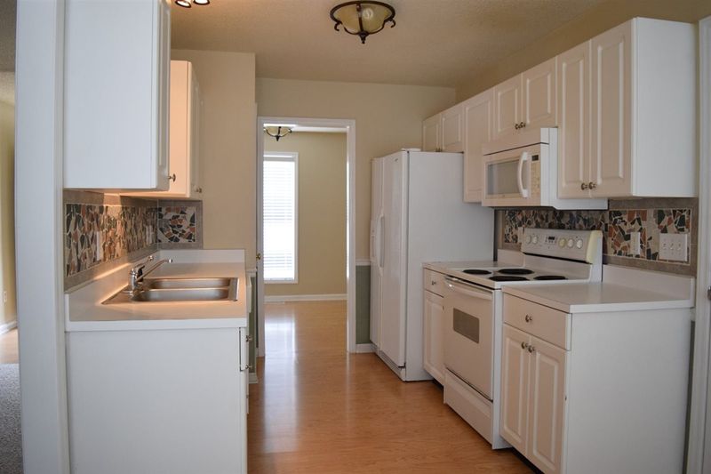4401 Mannsfield Ct, Apex, NC 27539
