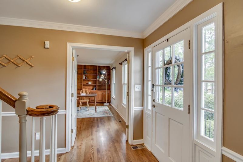4401 Ryegate Dr, Raleigh, NC 27604