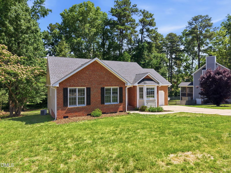 4401 Willow Lake Rd, Raleigh, NC 27616