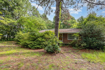 4402 Bluff St, Fayetteville, NC 28311