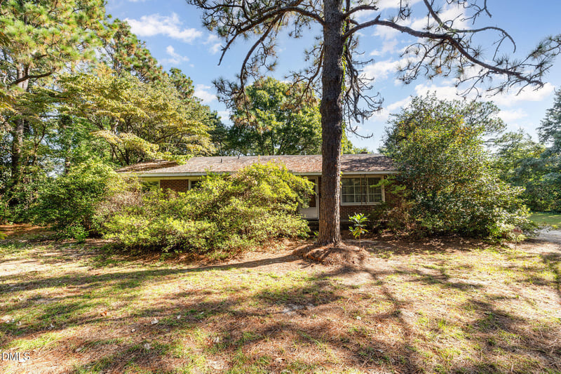 4402 Bluff St, Fayetteville, NC 28311