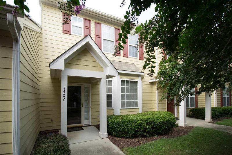 4402 Cottage Stone Dr, Raleigh, NC 27616