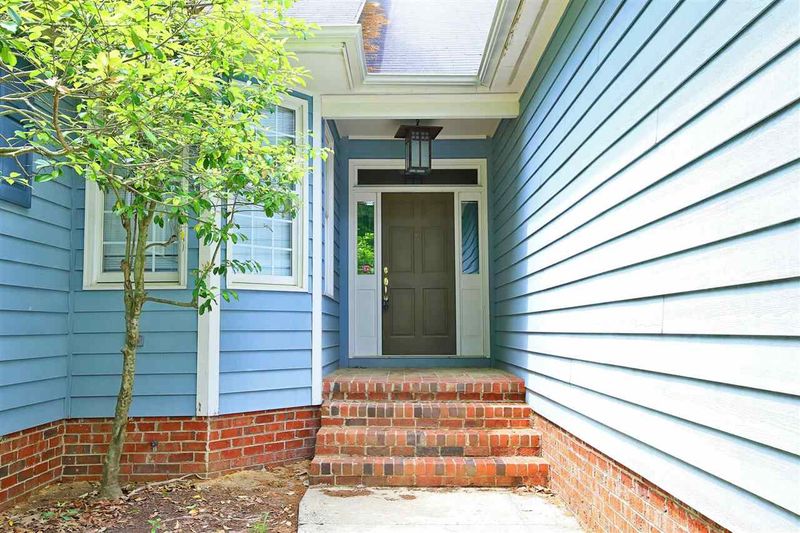 4402 Sun Valley Dr, Durham, NC 27707