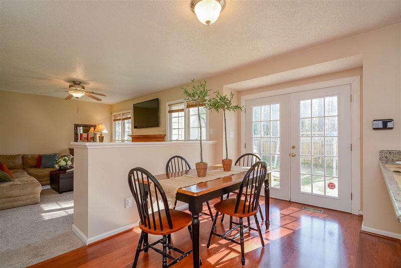 4404 Labrador Dr, Raleigh, NC 27616