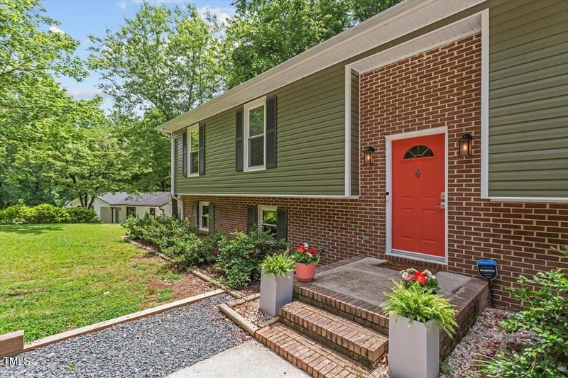 4404 Oak Park Rd, Raleigh, NC 27612