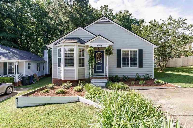 4404 Timberhurst Dr, Raleigh, NC 27612