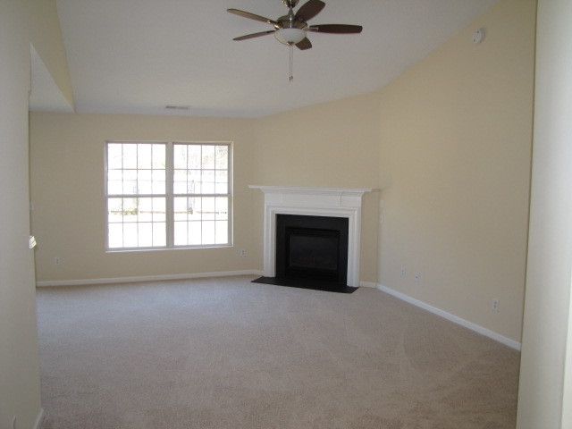 4405 Crowfield Rd, Raleigh, NC 27610