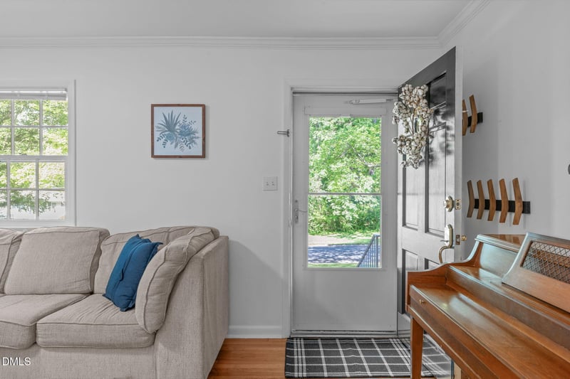 4405 Greenbrier Rd, Raleigh, NC 27603