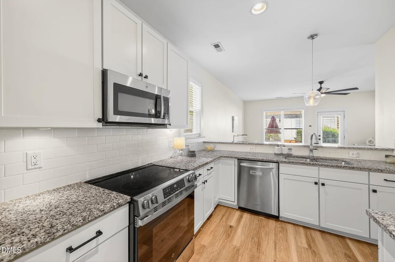 4406 Crystal Breeze St, Raleigh, NC 27614