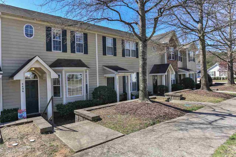 4406 Pottery Ln, Raleigh, NC 27616