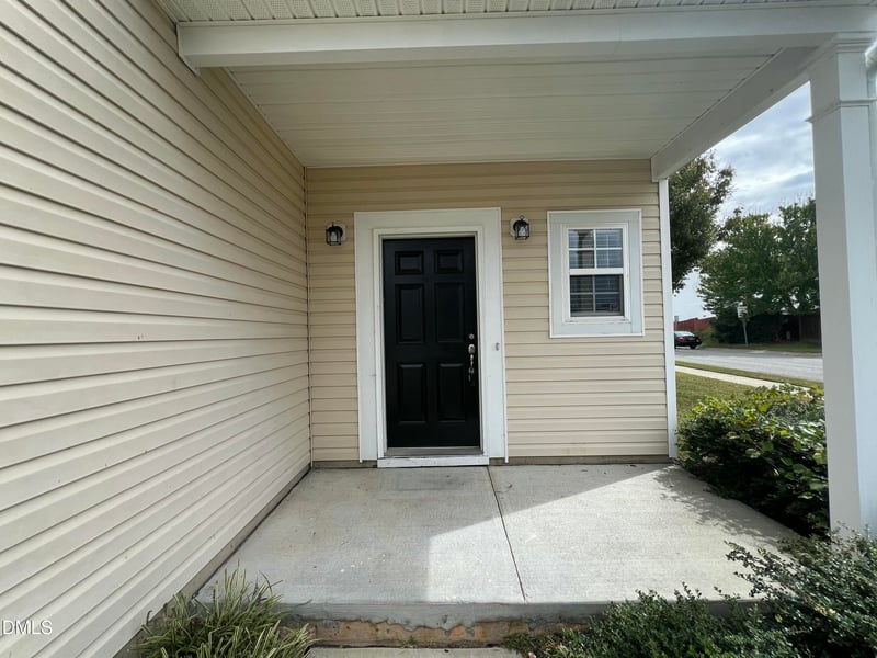 4406 Snowcrest Ln, Raleigh, NC 27616