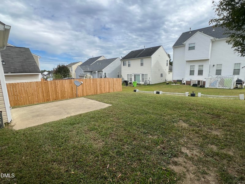 4406 Snowcrest Ln, Raleigh, NC 27616