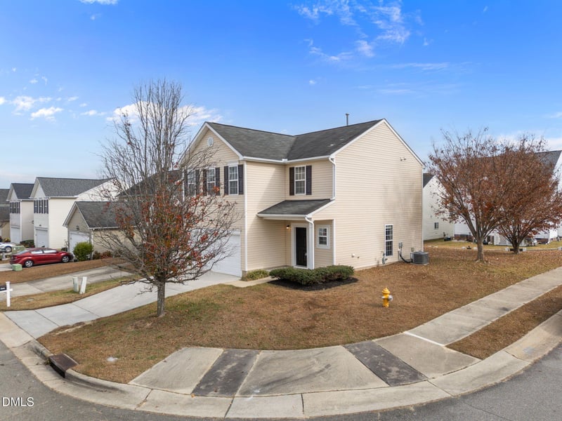 4406 Snowcrest Ln, Raleigh, NC 27616