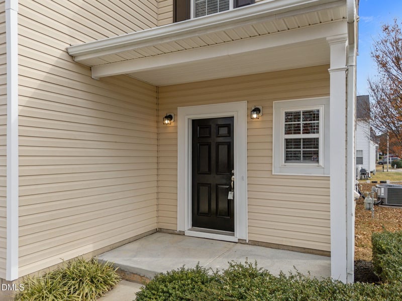 4406 Snowcrest Ln, Raleigh, NC 27616