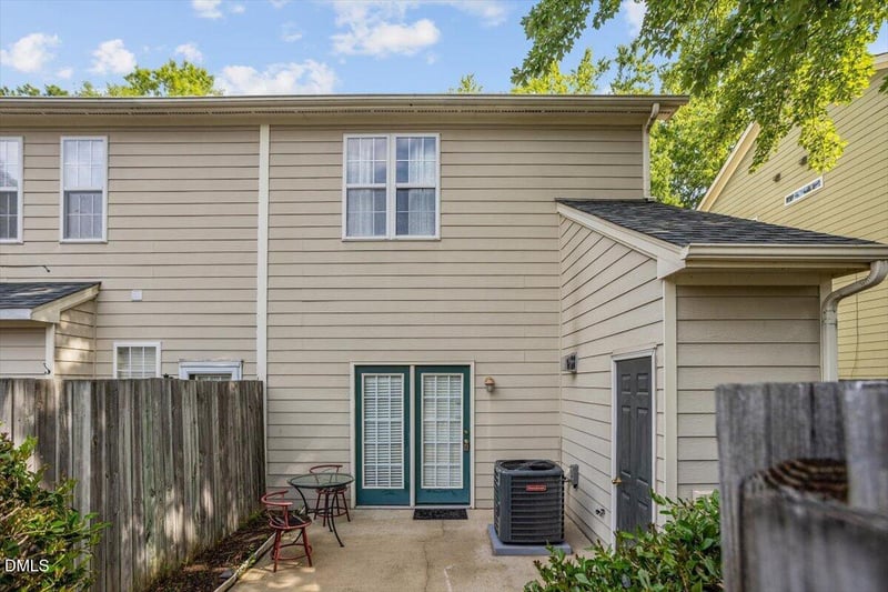 4408 Pottery Ln, Raleigh, NC 27616