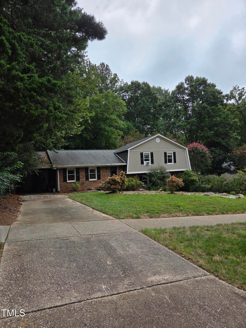 4408 Quail Hollow Dr, Raleigh, NC 27609