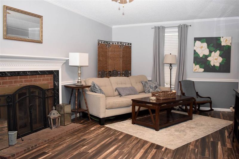 4408 Whisperwood Dr, Raleigh, NC 27616