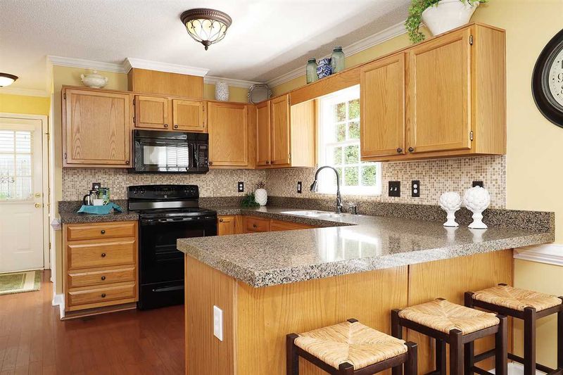 4408 Willow Lake Rd, Raleigh, NC 27616